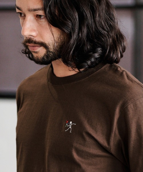 CAMBIO(カンビオ)の「mt7119- ワンポイント刺繍T_Skull & Flower Tシャツ(Tシャツ/カットソー・メンズ・ブラック/ダークブラウン/ホワイト・XL/L/S/M)」の19枚目の写真