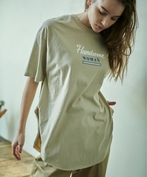 「KHA:KI / カーキ」ヘムラウンドワイドTシャツ"WIDE SQUARE TEE "HANDSOME""