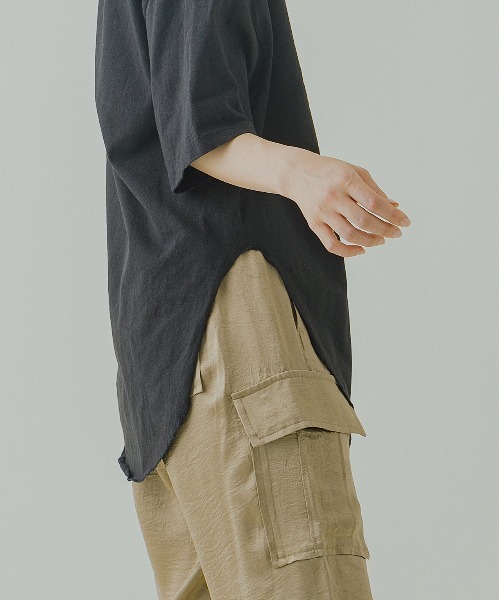 kha:ki（カーキ）の「「KHA:KI / カーキ」ヘムラウンドワイドTシャツ"WIDE SQUARE TEE "HANDSOME""（Tシャツ/カットソー・レディース・ホワイト/ブラック/サンドベージュ・1）」の12枚目の写真