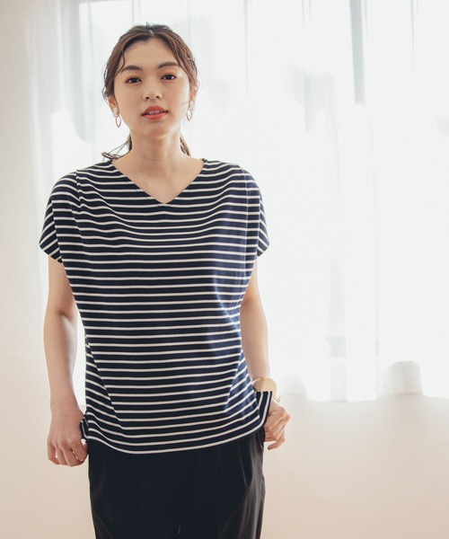 GLOBAL WORK（グローバルワーク）の「リラックス美人フレンチ/935357（Tシャツ/カットソー・レディース・ホワイト系その他/ブラウン系その他/ベージュ/ブルー系その他/ラベンダー/ブラック・MEDIUM/LARGE）」の5枚目の写真