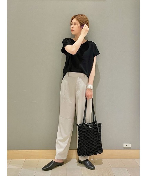 GLOBAL WORK（グローバルワーク）の「リラックス美人フレンチ/935357（Tシャツ/カットソー・レディース・ホワイト系その他/ブラウン系その他/ベージュ/ブルー系その他/ラベンダー/ブラック・MEDIUM/LARGE）」の16枚目の写真