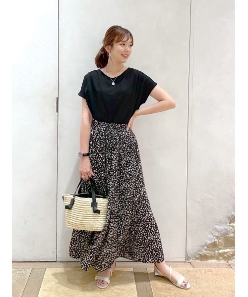 GLOBAL WORK（グローバルワーク）の「リラックス美人フレンチ/935357（Tシャツ/カットソー・レディース・ホワイト系その他/ブラウン系その他/ベージュ/ブルー系その他/ラベンダー/ブラック・MEDIUM/LARGE）」の17枚目の写真