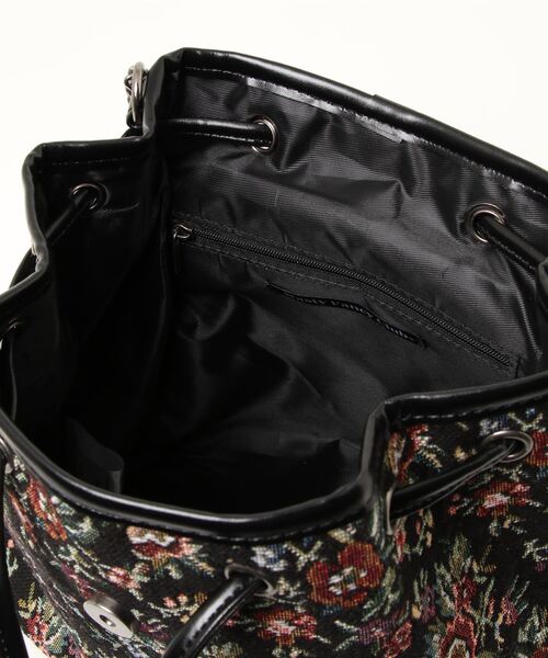 FANCY CLUB(ファンシークラブ)の「NASTY FANCY CLUB ネスティファンシークラブ CHAIN FLOWER BUCKET BACKPACK(バックパック/リュック・レディース・その他9・ONE SIZE)」の5枚目の写真