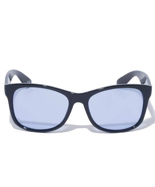 NEW ERA（ニューエラ）の「NEW ERA/ニューエラ サングラス スクエアラージレンズ シャイニーブラックフレーム ライトブルーレンズ 12674017（サングラス・メンズ・ブラック×ブルー・FREE）」の9枚目の写真