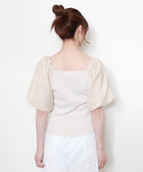 archives（アルシーヴ）の「フロントギャザーボリュームスリーブニットプルオーバー（Tシャツ/カットソー・レディース・アイボリー/ブルー/ベージュ/オフホワイト・MEDIUM）」の19枚目の写真