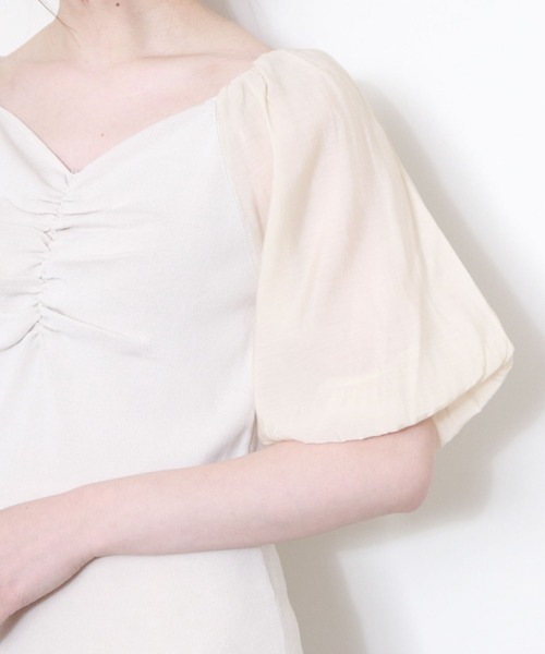 archives（アルシーヴ）の「フロントギャザーボリュームスリーブニットプルオーバー（Tシャツ/カットソー・レディース・アイボリー/ブルー/ベージュ/オフホワイト・MEDIUM）」の21枚目の写真