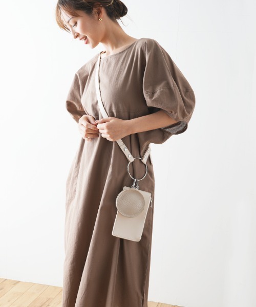 Futier land（フューティアランド）の「リングショルダーミニバッグ（ショルダーバッグ・レディース・アイボリー/ブラック/グレイッシュベージュ/オレンジ/ブルーグレー・FREE）」の10枚目の写真