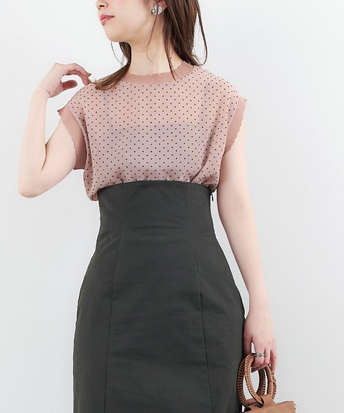 natural couture(ナチュラルクチュール)の「ドットフロッキー×ニットシアープルオーバー(シャツ/ブラウス・レディース・ブラック/サックスブルー/ピンク/アイボリー・FREE)」の1枚目の写真