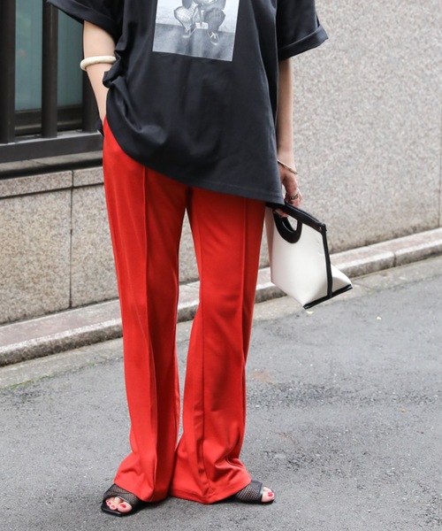 ap retro(アプレトロ)の「カラーストレッチフレアパンツ/スラックスパンツ【ZOZO限定アイテム】(その他パンツ・レディース・ブラック/レッド/ピンク/グリーン/パープル・FREE)」の5枚目の写真