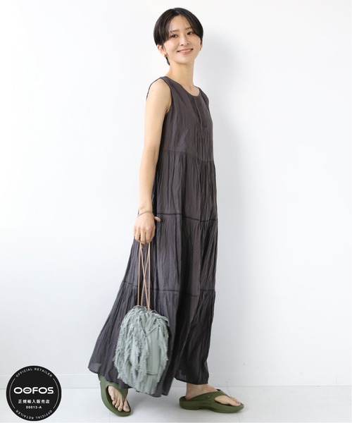 OOFOS(ウーフォス)の「【OOFOS/ウーフォス】ORIGINAL:サンダル◆(サンダル・レディース・ブラック/ブラウン/ベージュ/カーキ・22cm/23cm/25cm/24cm)」の5枚目の写真