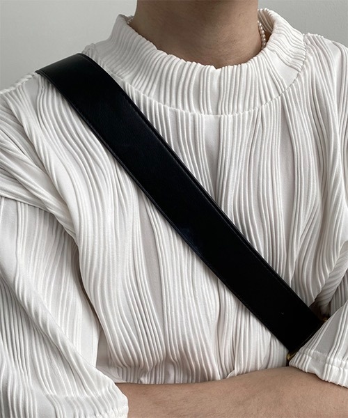WESTBOY（ウエストボーイ）の「【WB ORIGINALS】Mock-neck T-shirt in Pleated Smooth WO21S509TP（Tシャツ/カットソー・メンズ・ホワイト/ブラック・S/M/L）」の8枚目の写真