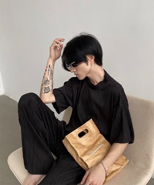 WESTBOY（ウエストボーイ）の「【WB ORIGINALS】Mock-neck T-shirt in Pleated Smooth WO21S509TP（Tシャツ/カットソー・メンズ・ホワイト/ブラック・S/M/L）」の9枚目の写真
