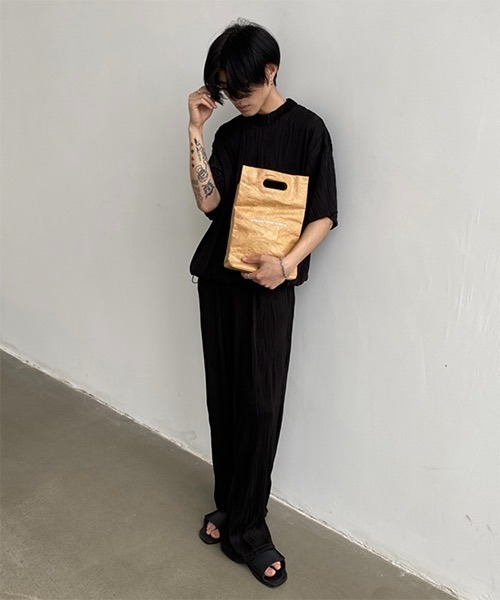 WESTBOY（ウエストボーイ）の「【WB ORIGINALS】Mock-neck T-shirt in Pleated Smooth WO21S509TP（Tシャツ/カットソー・メンズ・ホワイト/ブラック・S/M/L）」の10枚目の写真