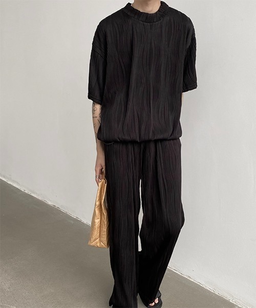 WESTBOY（ウエストボーイ）の「【WB ORIGINALS】Mock-neck T-shirt in Pleated Smooth WO21S509TP（Tシャツ/カットソー・メンズ・ホワイト/ブラック・S/M/L）」の12枚目の写真