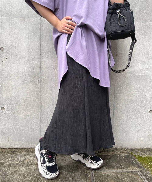 ＪＵＧＬＡＮＳ（ユグランス）の「☆ プリーツ加工カット マーメイドSK（スカート・レディース・ブラック/ベージュ/ブラウン/オレンジ・FREE）」の2枚目の写真