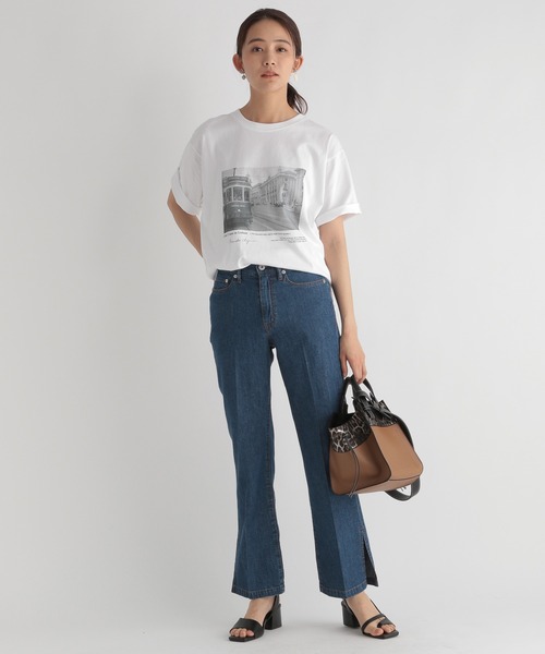 Andemiu（アンデミュウ）の「フレアスリットデニム214878（デニムパンツ・レディース・インディゴブルー/ブルー・SMALL/MEDIUM）」の8枚目の写真