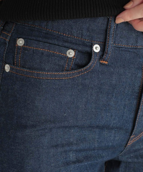 Andemiu（アンデミュウ）の「フレアスリットデニム214878（デニムパンツ・レディース・インディゴブルー/ブルー・SMALL/MEDIUM）」の18枚目の写真