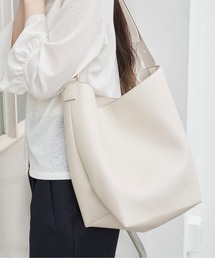 Libra Cue | 【A4サイズ収納可】ワンハンドルショルダー(ショルダーバッグ)