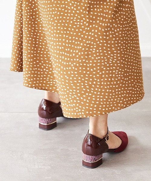 JELLY BEANS(ジェリービーンズ)の「コンビヒールセパレートパンプス<ふわさら>(204-42713)JELLY BEANS(ジェリービーンズ)(パンプス・レディース・ブラック/ワイン/グレイッシュベージュ・23/24/22.5/24.5/23.5)」の15枚目の写真