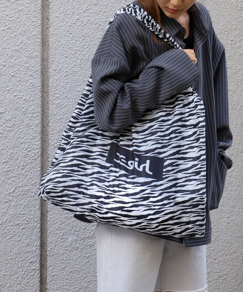 X-girl（エックスガール）の「REUSABLE BAG（エコバッグ/サブバッグ・レディース・ホワイト/ベージュ/ライトグリーン・ONE SIZE）」の2枚目の写真