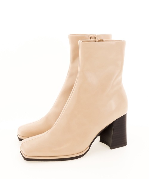 RANDA(ランダ)の「ストレスフリー/ストレッチショートブーツ(ブーツ・レディース・ダークブラウン/ブラック/ベージュ・M/LL/L/S)」の3枚目の写真