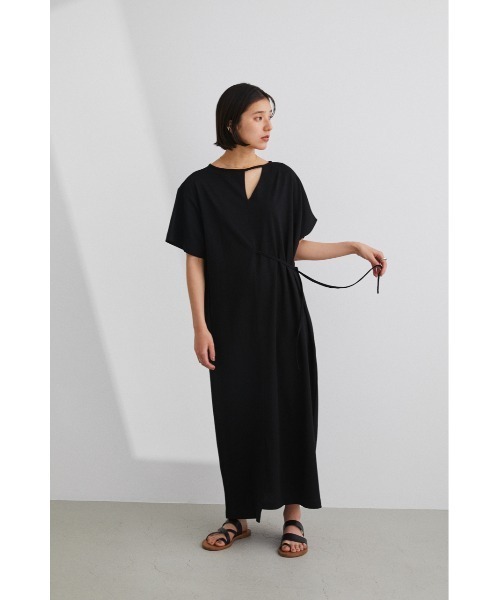 STYLEMIXER(スタイルミキサー)の「2WAYリラックスカットワンピース(ワンピース・レディース・ライトグリーン/ベージュ/ブラック・MEDIUM/SMALL)」の2枚目の写真