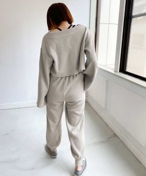 mimi toujours（ミミトゥジュール）の「カーディガン ワッフル ワンマイル omom×mimi toujours（カーディガン/ボレロ・レディース・アイボリー/グレイッシュベージュ/オレンジ・M）」の6枚目の写真