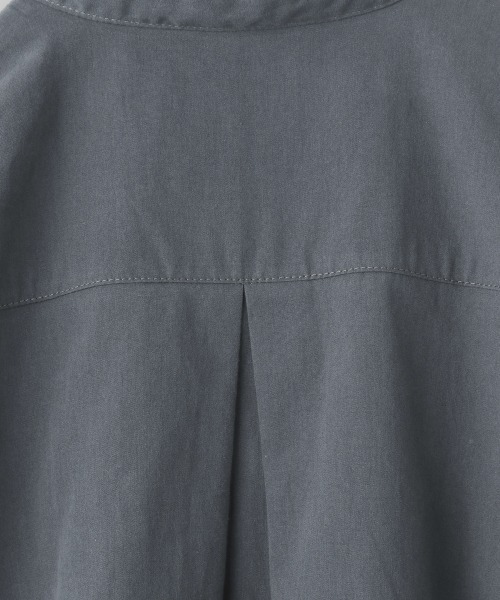 LOWRYS FARM(ローリーズファーム)の「サイドボタンスタンドシャツ 219158(シャツ/ブラウス・キッズ・ホワイト/グレー/グリーン・110cm/120cm/130cm)」の5枚目の写真