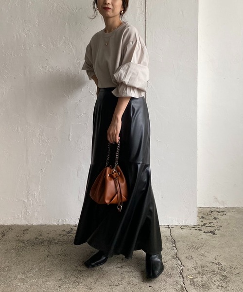 CAPRICIEUX LE'MAGE（カプリシューレマージュ）の「フェイクレザーマーメイドスカート（スカート・レディース・ブラック/グリーン/モカ・FREE）」の20枚目の写真