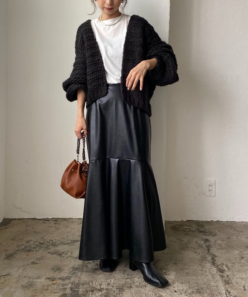 CAPRICIEUX LE'MAGE（カプリシューレマージュ）の「フェイクレザーマーメイドスカート（スカート・レディース・ブラック/グリーン/モカ・FREE）」の21枚目の写真