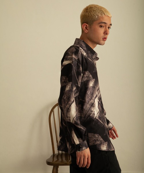 【セール】総柄トロミ長袖オーバーサイズシャツ/柄シャツ（シャツ/ブラウス）｜Nilway（ニルウェイ）