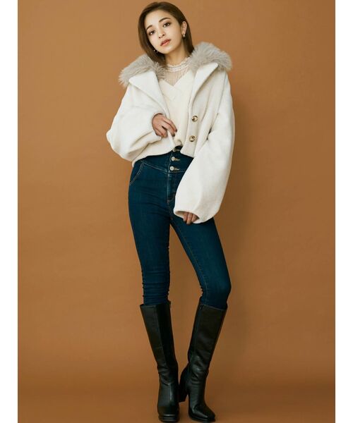 RESEXXY（リゼクシー）の「ファー付クロップドジャケット（その他