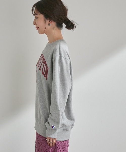 Champion（チャンピオン）の「【Champion】人気のカレッジロゴ。クルーネックスウェットシャツ（スウェット・レディース・グレー/ブラック/ホワイト・M/L）」の13枚目の写真