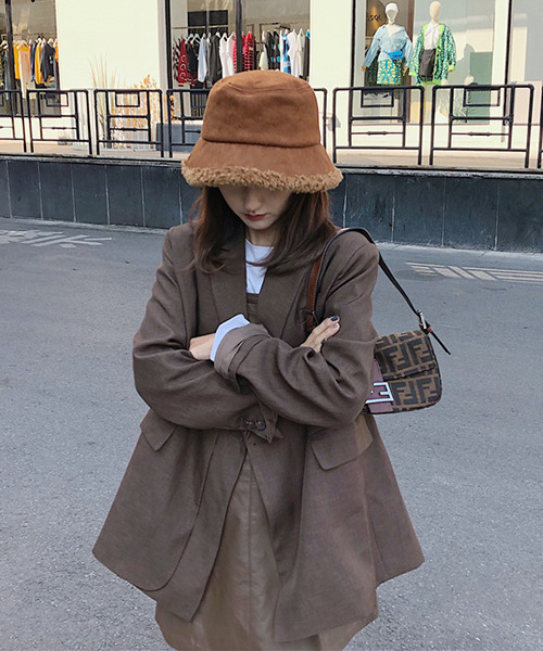 c.u.l（シーユーエル）の「【c.u.l】プードルボアムートンバケットハット cula282（ハット・レディース・ブラック/アイボリー/ブラウン/ベージュ・FREE）」の14枚目の写真