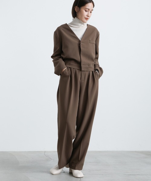 select MOCA（セレクトモカ）の「ノーカラーベルトデザインセットアップ（セットアップ・レディース・チャコールグレー/ブラウン/ライトベージュ・SMALL/MEDIUM）」の7枚目の写真