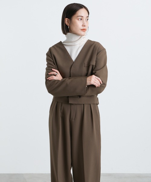 select MOCA（セレクトモカ）の「ノーカラーベルトデザインセットアップ（セットアップ・レディース・チャコールグレー/ブラウン/ライトベージュ・SMALL/MEDIUM）」の4枚目の写真