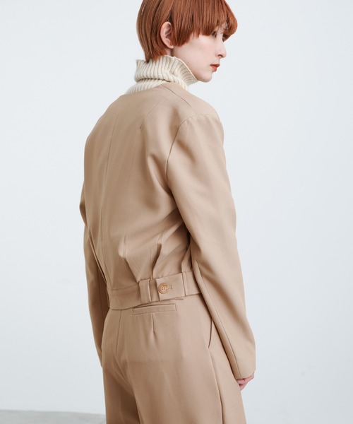select MOCA（セレクトモカ）の「ノーカラーベルトデザインセットアップ（セットアップ・レディース・チャコールグレー/ブラウン/ライトベージュ・SMALL/MEDIUM）」の15枚目の写真