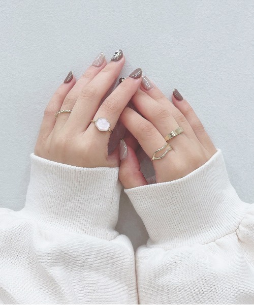 apres jour（アプレジュール）の「【apres jour×ARIAZ】４セットリング（リング・レディース・ゴールド/シルバー・FREE）」の2枚目の写真
