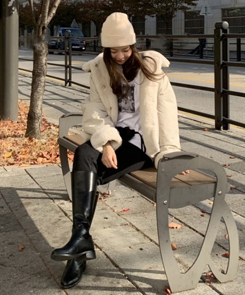 Doula Doula（ドゥーラドゥーラ）の「リバーシブルボアジャケット（ブルゾン・レディース・ネイビー/オフホワイト・FREE）」の8枚目の写真