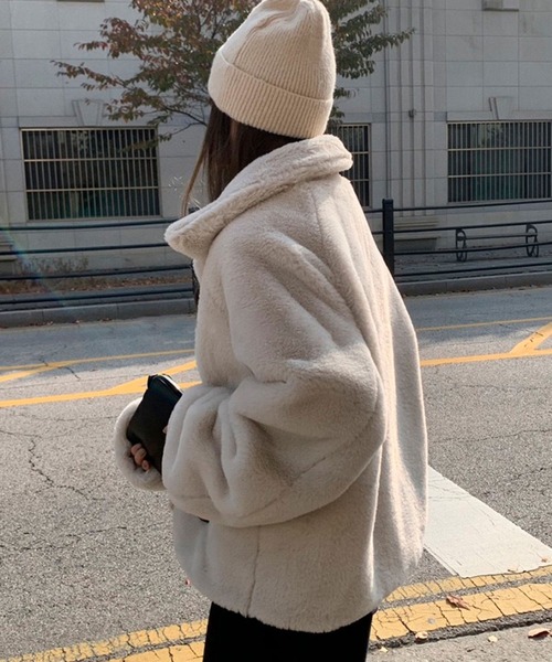 Doula Doula（ドゥーラドゥーラ）の「リバーシブルボアジャケット（ブルゾン・レディース・ネイビー/オフホワイト・FREE）」の12枚目の写真