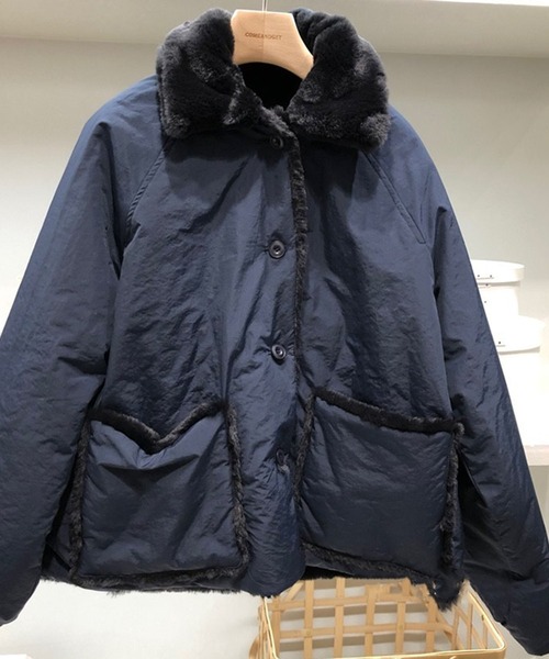 Doula Doula（ドゥーラドゥーラ）の「リバーシブルボアジャケット（ブルゾン・レディース・ネイビー/オフホワイト・FREE）」の20枚目の写真