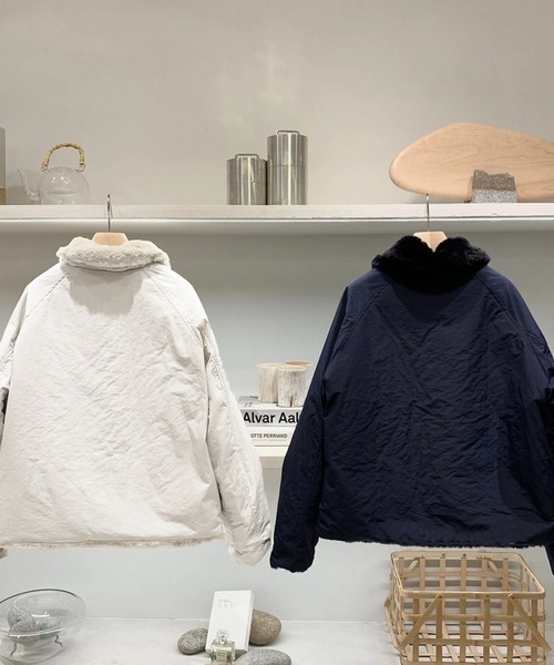 Doula Doula（ドゥーラドゥーラ）の「リバーシブルボアジャケット（ブルゾン・レディース・ネイビー/オフホワイト・FREE）」の21枚目の写真