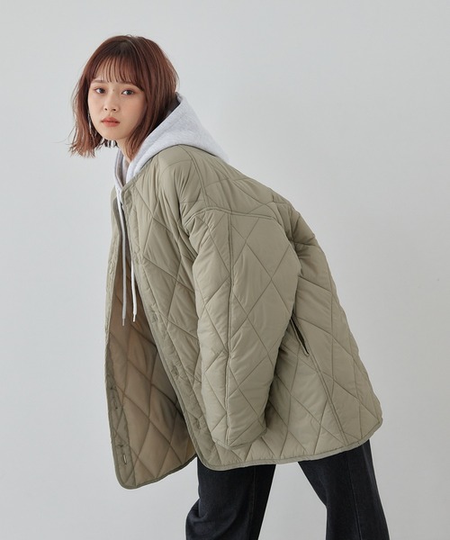 flaner(フラネ)の「Loose quilting jacket / ルーズキルティングジャケット(ミリタリージャケット・レディース・グレイッシュベージュ/カーキ/ブラック・FREE)」の20枚目の写真