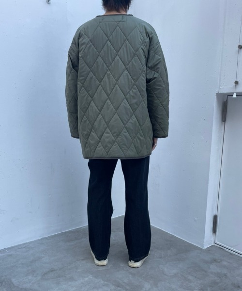 flaner(フラネ)の「Loose quilting jacket / ルーズキルティングジャケット(ミリタリージャケット・レディース・グレイッシュベージュ/カーキ/ブラック・FREE)」の14枚目の写真