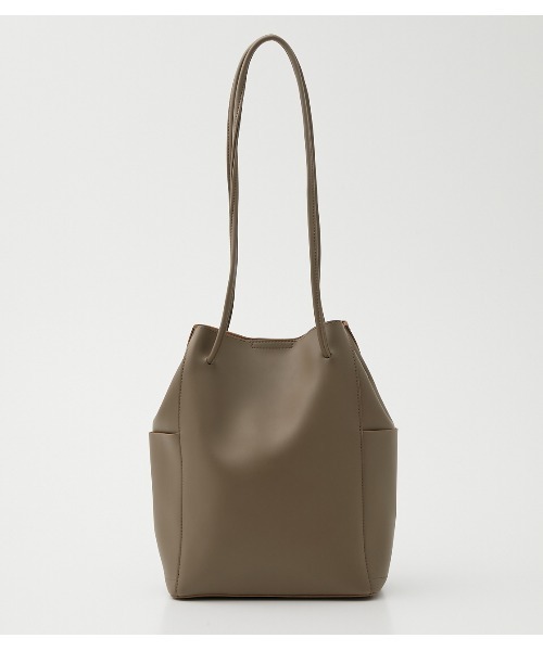 AZUL by moussy(アズールバイマウジー)の「THIN STRAPS TOTE BAG/シンストラップトートバッグ(トートバッグ・レディース・ブラック/ライトブルー/ライトブラウン・FREE)」の11枚目の写真