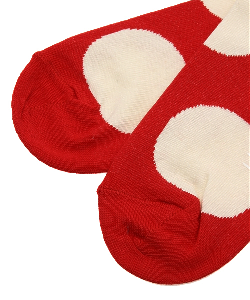 Happy Socks（ハッピーソックス）の「Jｕｍｂｏ Dot　ＪD01-405-7AW（ソックス/靴下・レッド・S-M/M-L）」の3枚目の写真