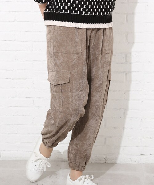 Cutie Blonde（キューティーブロンド）の「◆【S-LL】コーデュロイイージーカーゴジョガーパンツ（その他パンツ・レディース・カーキ/サンドベージュ/グレー系その他/ナチュラル・01/02/03/04）」の3枚目の写真