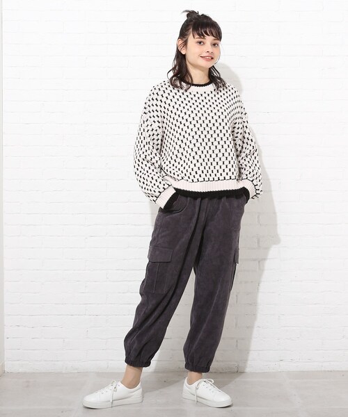 Cutie Blonde（キューティーブロンド）の「◆【S-LL】コーデュロイイージーカーゴジョガーパンツ（その他パンツ・レディース・カーキ/サンドベージュ/グレー系その他/ナチュラル・01/02/03/04）」の12枚目の写真