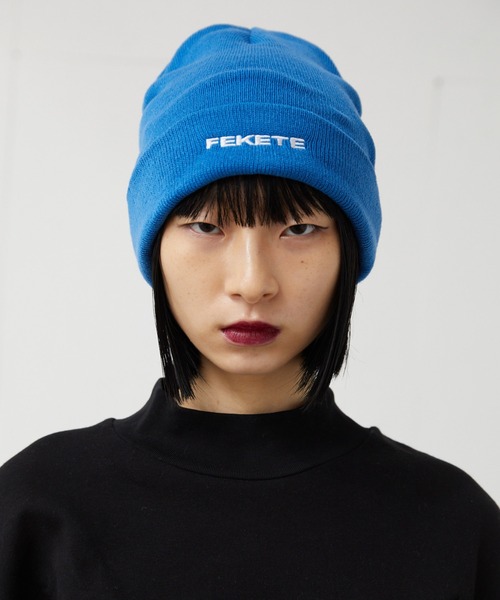 FEKETE（フェケテ）の「FEKETE MADE BASIC LOGO BEANIE（ニットキャップ/ビーニー・メンズ・ブラック/グレー/ブルー/グリーン・FREE）」の4枚目の写真