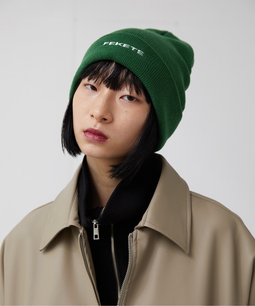 FEKETE（フェケテ）の「FEKETE MADE BASIC LOGO BEANIE（ニットキャップ/ビーニー・メンズ・ブラック/グレー/ブルー/グリーン・FREE）」の6枚目の写真